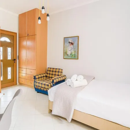 Marillia With Balcony Διαμέρισμα *