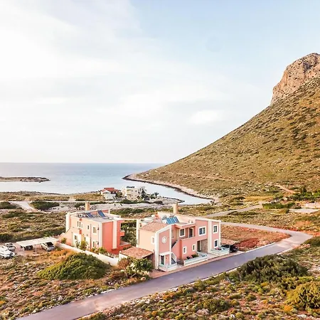 Marillia With Balcony Σταυρός
